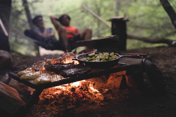 Les Must-Have des Accessoires pour un Camping réussi en Haute-Savoie